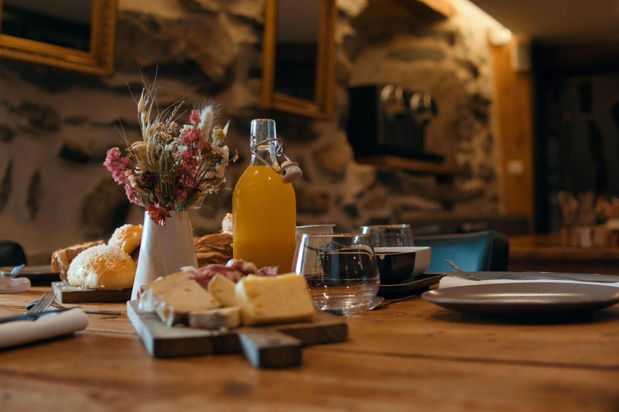 Bed and Breakfast La Ferme Du Bien-Etre Saint-Julien-Chapteuil Exteriér fotografie
